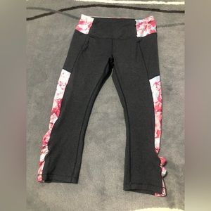 Carrie Underwood Grey Capri